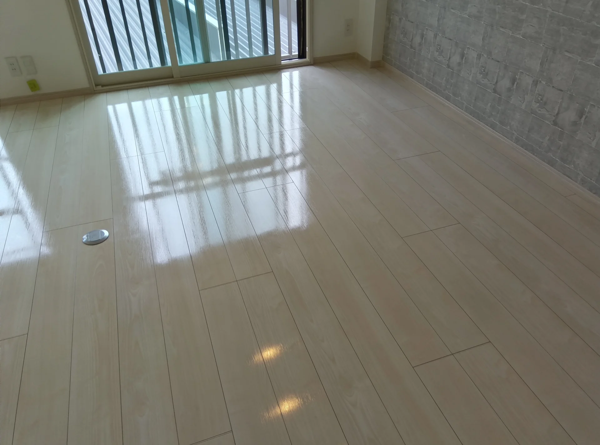 施工後のフローリングの様子（愛知県清須市｜ワンラブコート後）