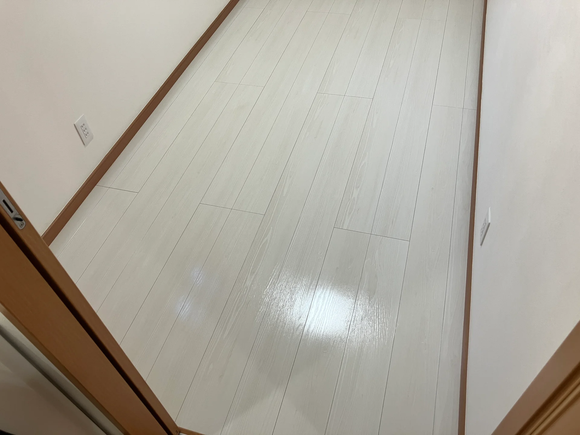 施工後のフローリングの様子（東京都三鷹市｜UVフロアコーティング後）